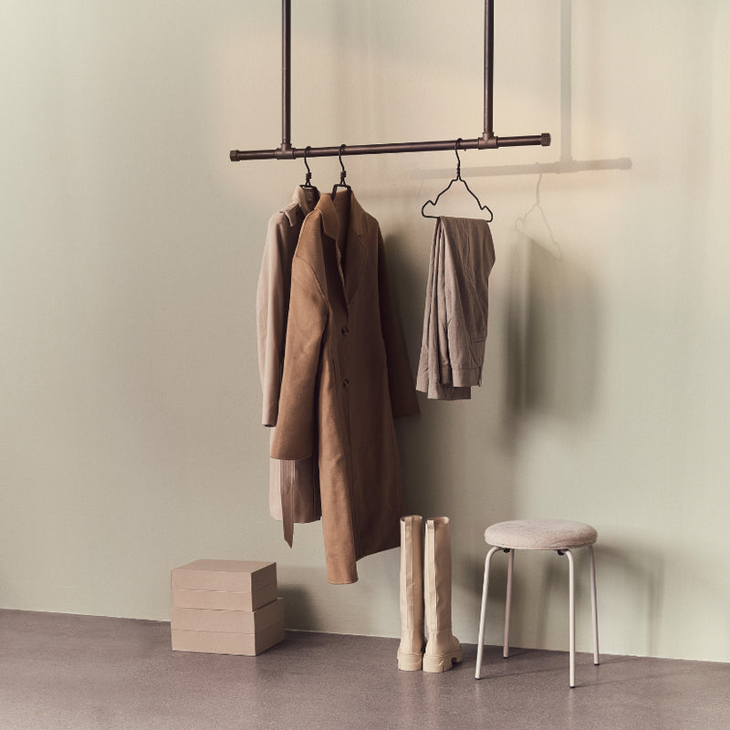 Original Chuck – Kleiderstange für die Decke mit Seitenhaken